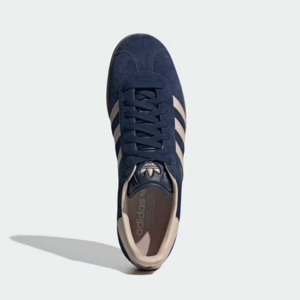 BNIB Adidas Gazelle Size 6 US Men (Size 7 Women) in Blue Night Indigo Sold Out!